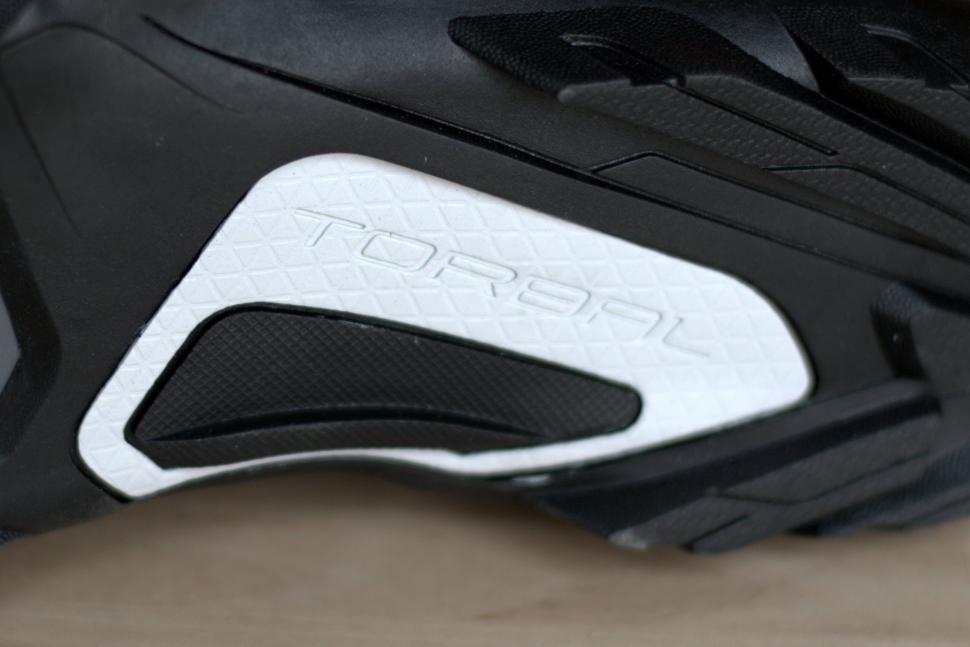 shimano dryshield boots